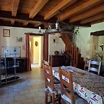 Le Vignal - Maison Typique Perigourdine Tatil Evi Trémolat