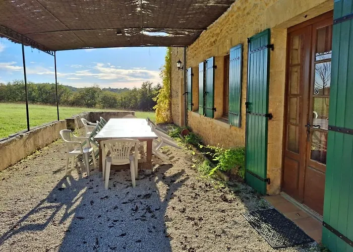 Le Vignal - Maison Typique Perigourdine Nyaraló Trémolat