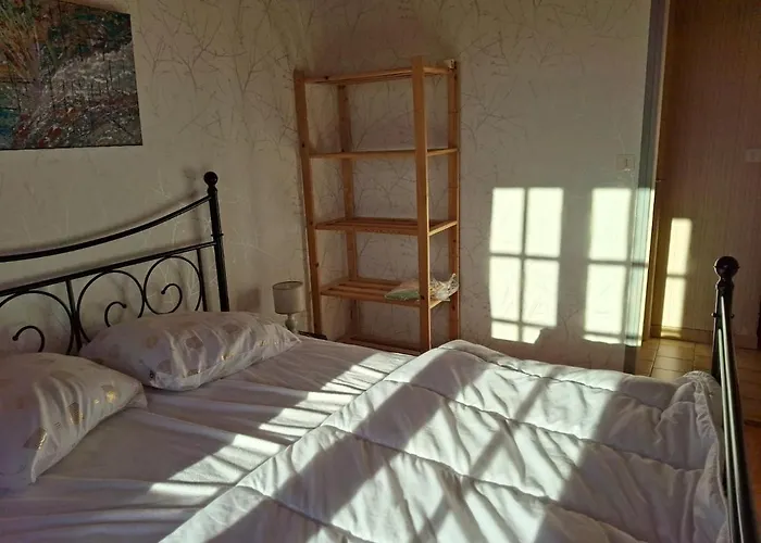 Nyaraló Le Vignal - Maison Typique Perigourdine Trémolat